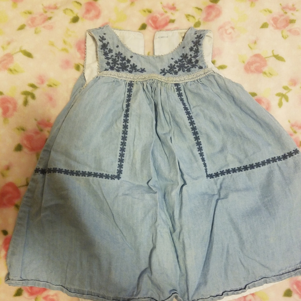 🌻SOLD!!!!   Oshkosh B'gosh 18 month dress